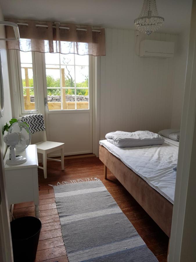 Vare 4 Vandrarhem Traslovslage Zimmer foto