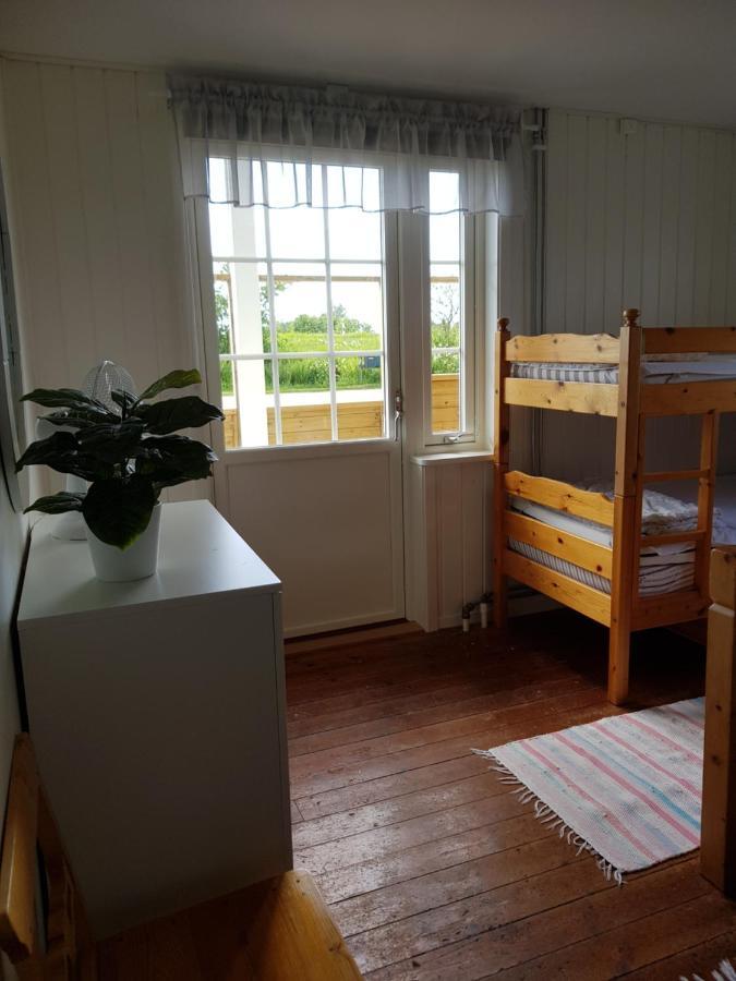 Vare 4 Vandrarhem Traslovslage Zimmer foto